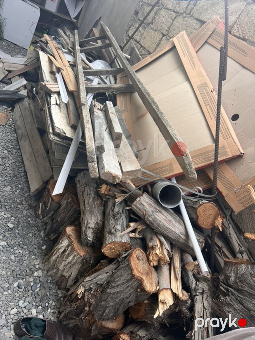 Qarışıq tikinti materialları odunda var içində gördüyünüz kimi hamısı — Tikinti materialları, Masazır (2)