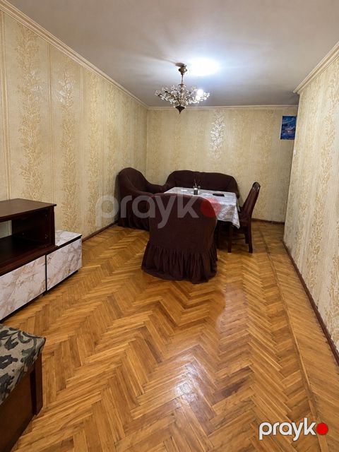 Satılır 1 otaqlı köhnə tikili 30 m² — Bakı