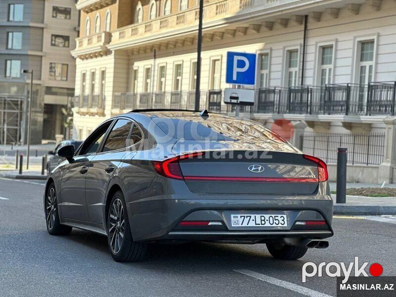 Hyundai Elantra, 2018 il — Minik avtomobili icarəsi, Bakı (8)