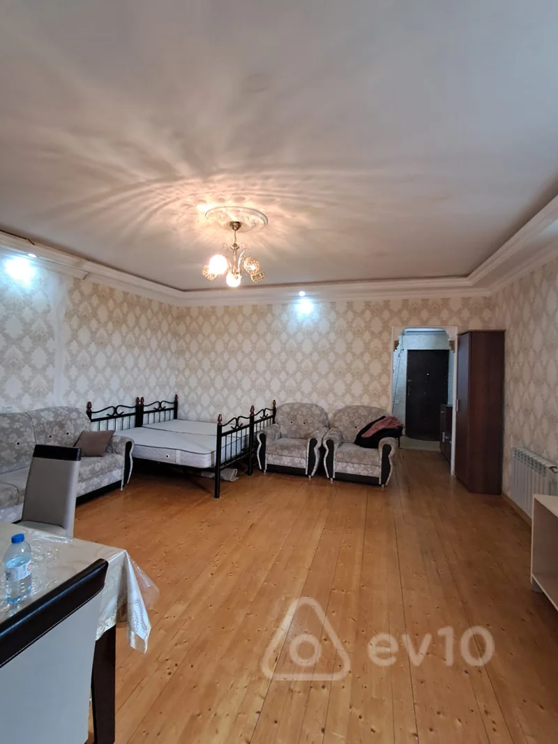 2 otaqlı həyət evi, 60 m², U.Ekberov kuc — Ev, villa, Bakı (7)
