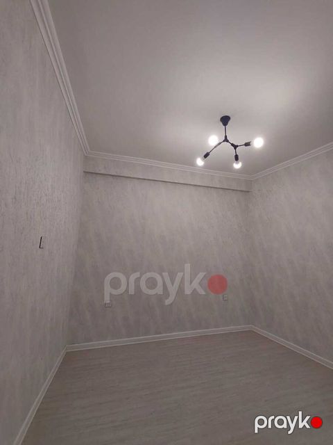 Satılır 1 otaqlı köhnə tikili 21 m² — Bakı