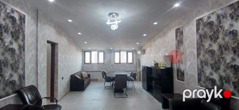 Satılır 4 otaqlı ofis 126 m² — Bakı