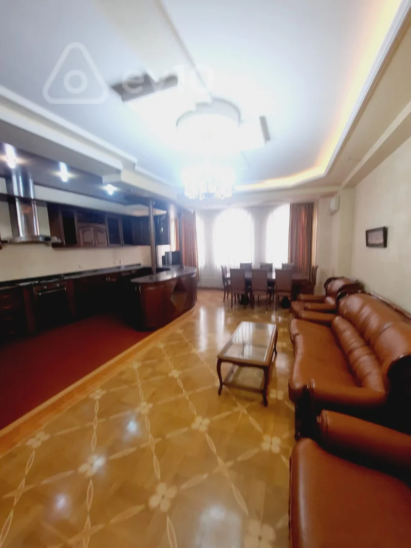 8 otaqlı mənzil, 427 m², ул. Магомед Нахичевани дом 10 — Mənzil, Bakı (7)