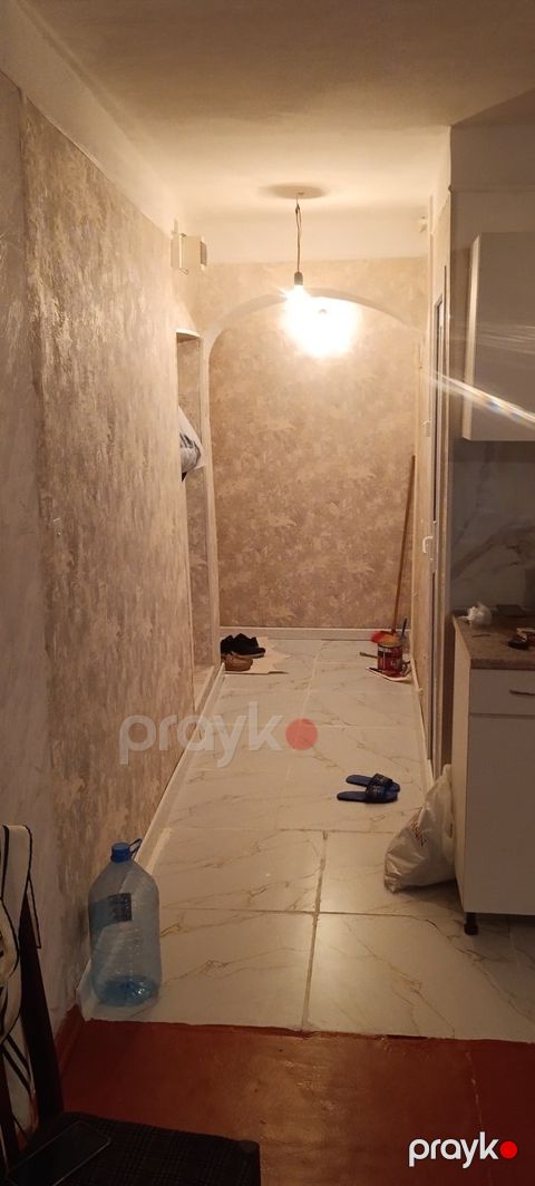 Satılır 2 otaqlı köhnə tikili 34 m² — Bakı