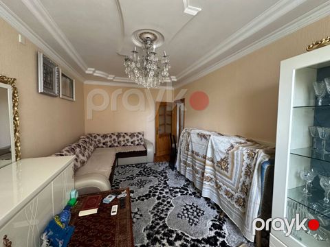 Satılır 3 otaqlı köhnə tikili 75 m² — Bakı