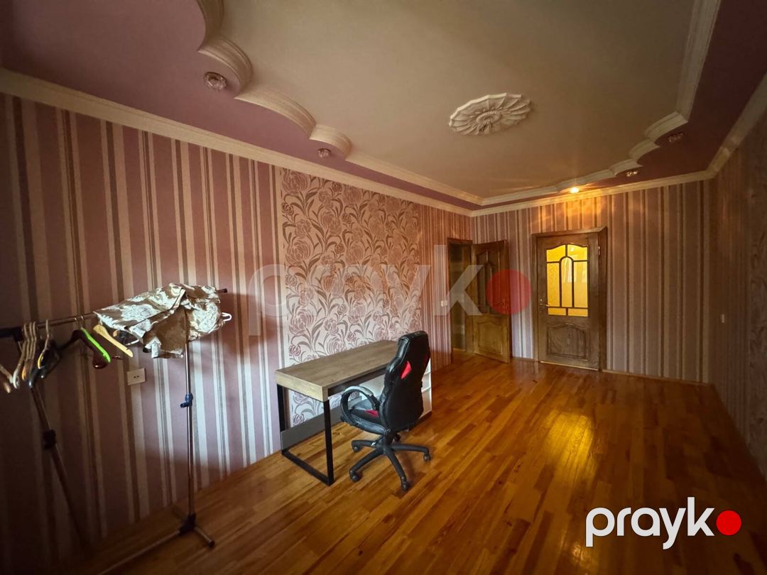 Satılır 4 otaqlı köhnə tikili 120 m² — Mənzil, Bakı (8)