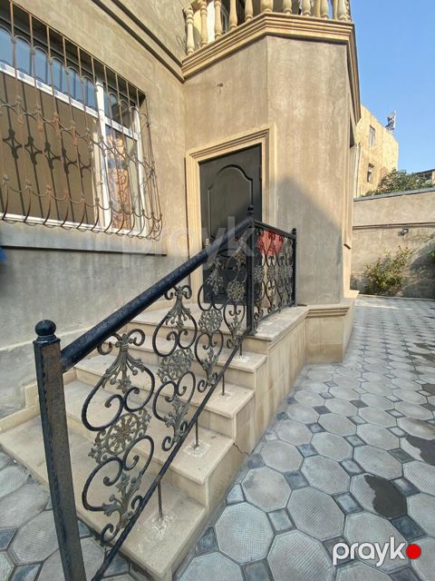 Həyət evi, Xətai r — Bakı
