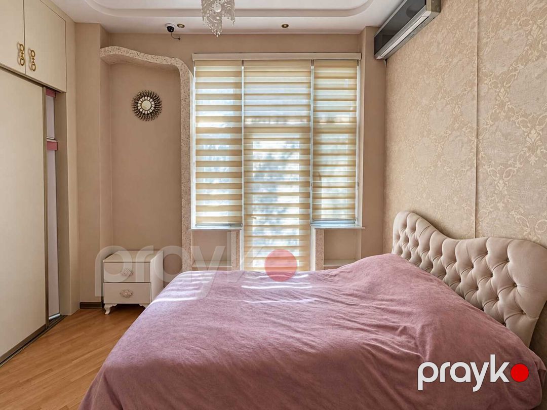 Satılır 4 otaqlı köhnə tikili 116 m² — Mənzil, Bakı (9)