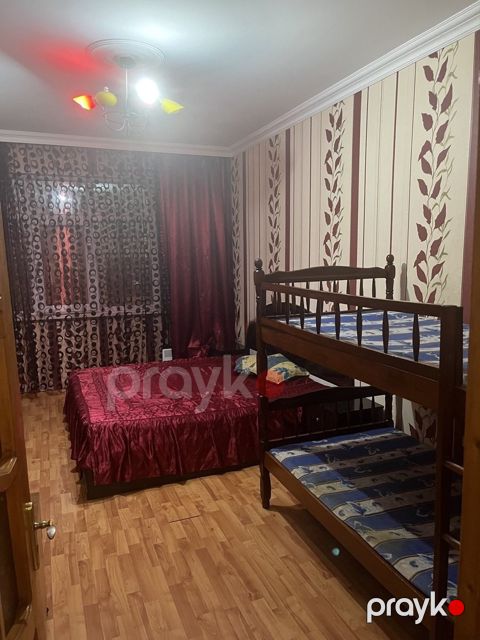 İcarəyə verilir 2 otaqlı köhnə tikili 65 m² — Bakı