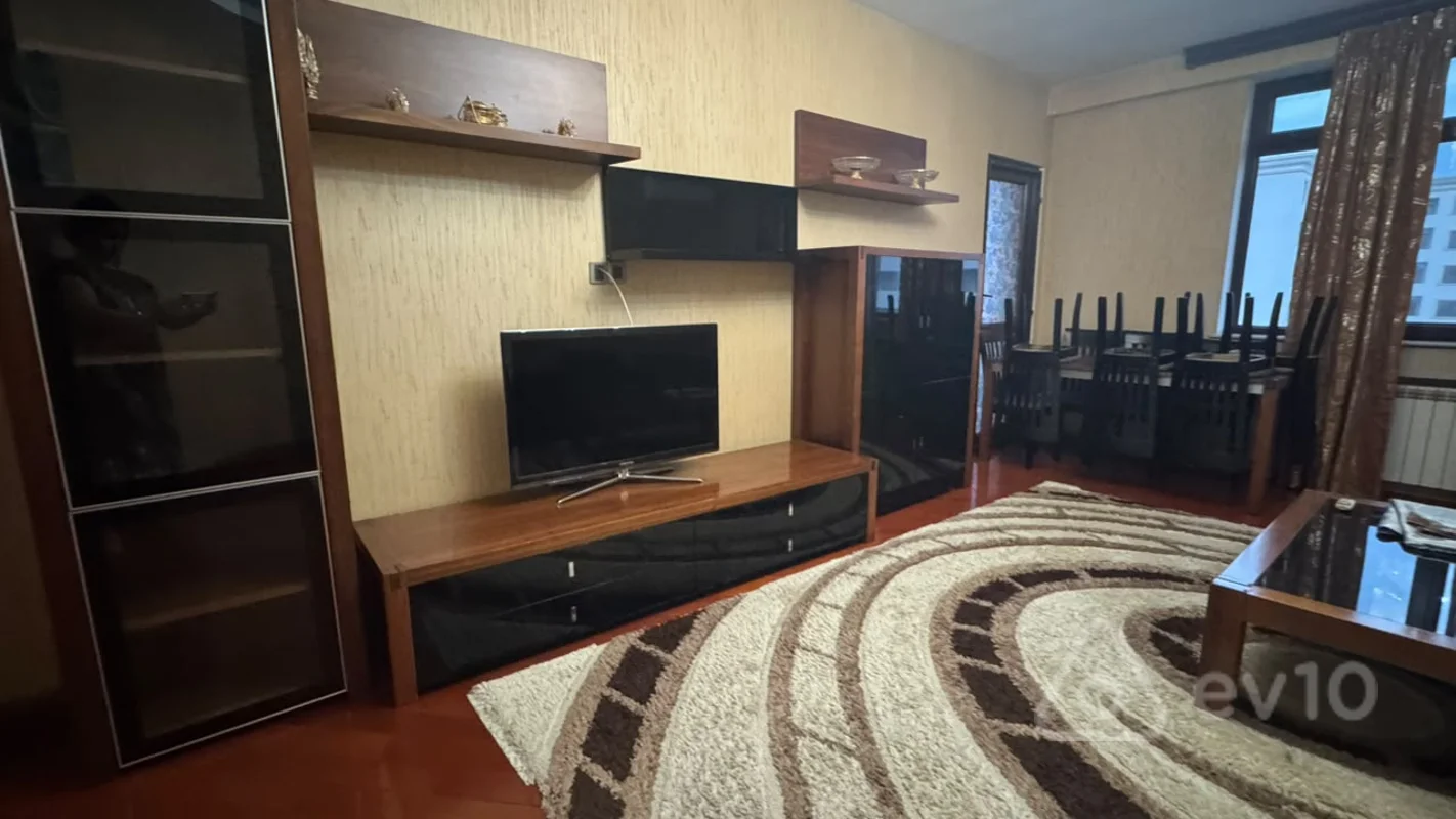 2 otaqlı mənzil, 105 m², Əliəşrəf Əlizadə kücəsi — Mənzil, Bakı (5)