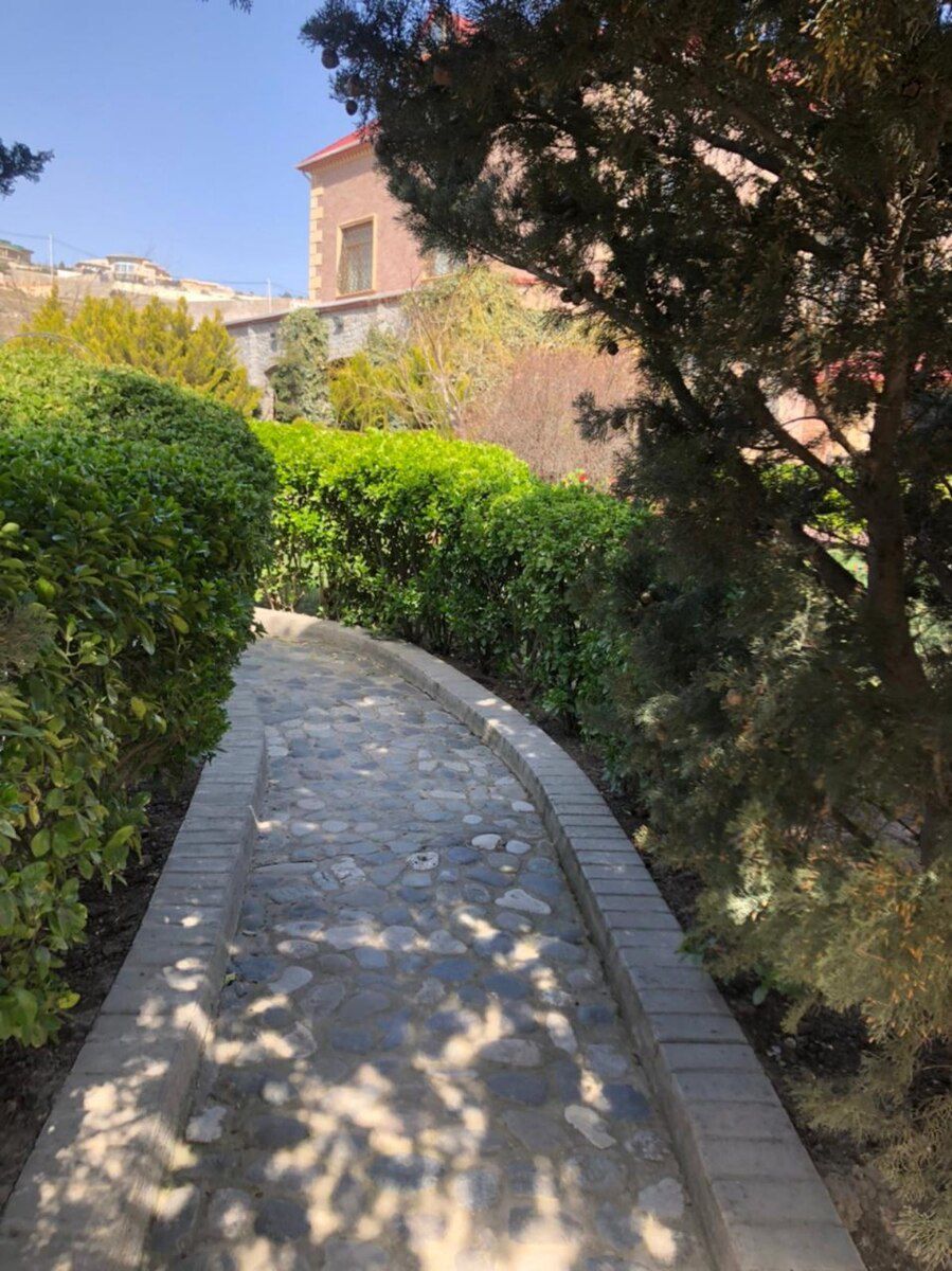 Villa, Şıxov qəs — Ev, villa, Bakı (11)