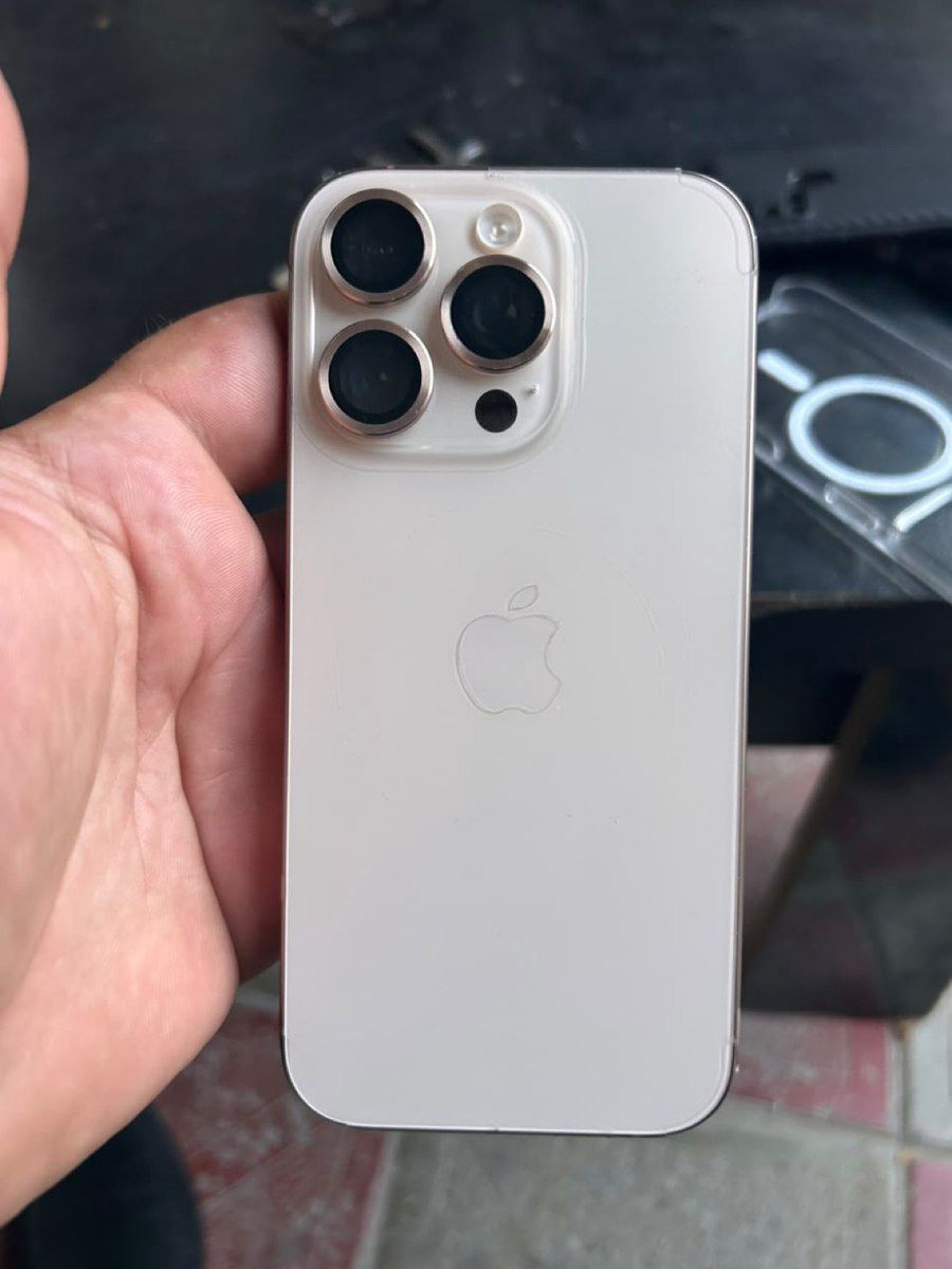 Apple iPhone 16 Pro Black Titanium 128GB/8GB — Smartfonlar, Bakı (3)