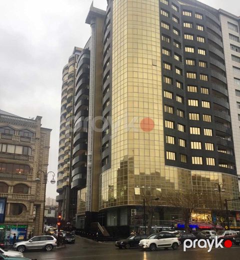 İcarəyə verilir 3 otaqlı yeni tikili 280 m² — Bakı