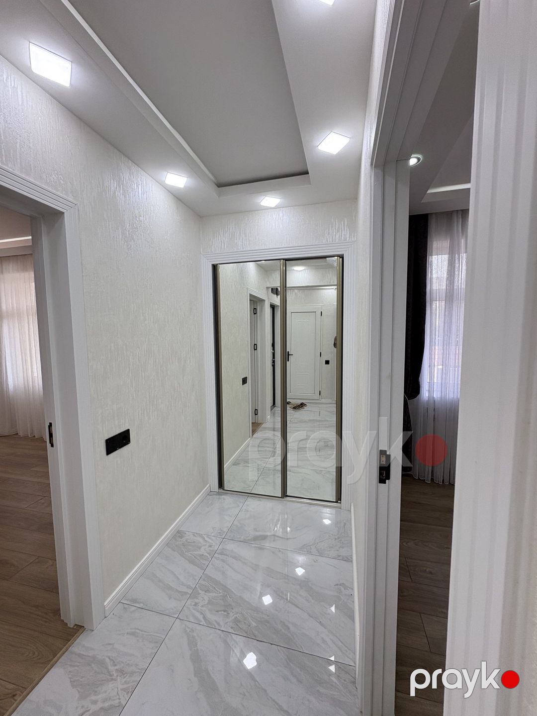Satılır 2 otaqlı köhnə tikili 65 m² — Mənzil, Bakı (3)