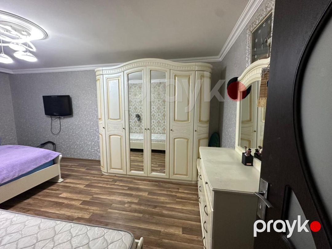 Satılır 4 otaqlı köhnə tikili 100 m² — Mənzil, Bakı (6)