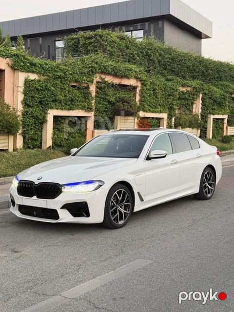 BMW 530e, 2.0 L, 12 kWh, 2018 il, 135 000 km — Bakı