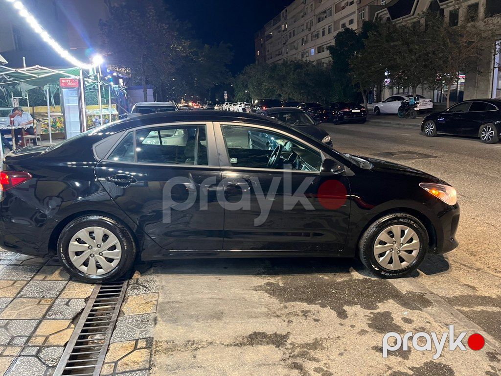 Kia Rio, 1.6 L, 2018 il, 86 000 km — Avtomobillər, Bakı (9)