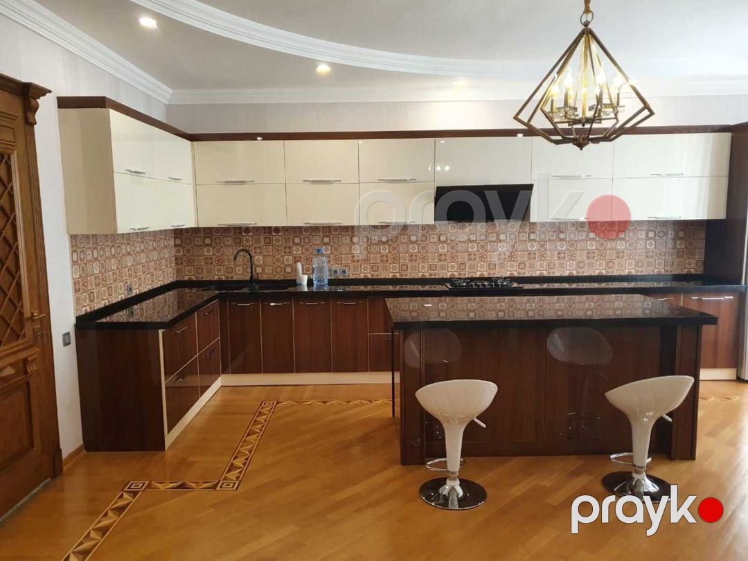 İcarəyə verilir 3 otaqlı yeni tikili 280 m² — Mənzil, Bakı (7)
