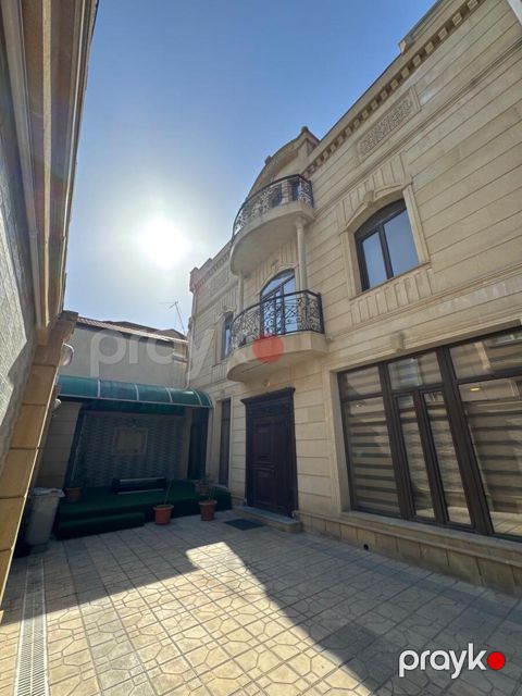 Satılır 6 otaqlı həyət evi/bağ evi 565 m² — Bakı