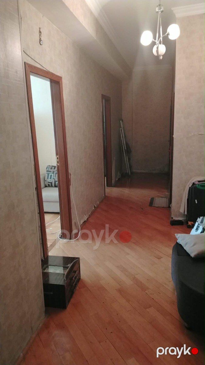 Satılır 2 otaqlı köhnə tikili 92 m² — Mənzil, Bakı (5)