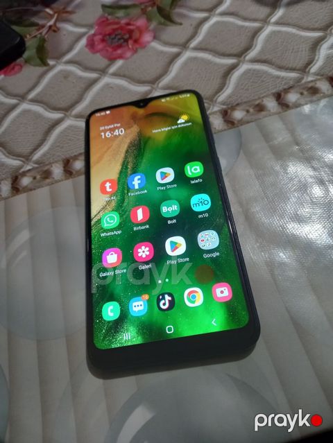 Samsung A10 32gb Islekdir 55Azn — Bakı