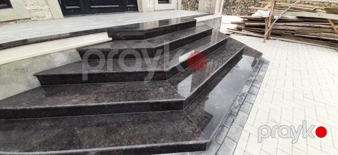Mərmər qranit traverten — Nərdivanlar, Bakı (11)