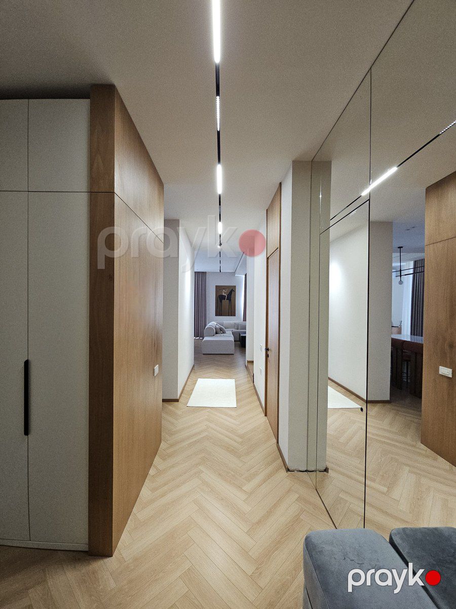Satılır 5 otaqlı həyət evi/bağ evi 240 m² — Ev, villa, Bakı (2)