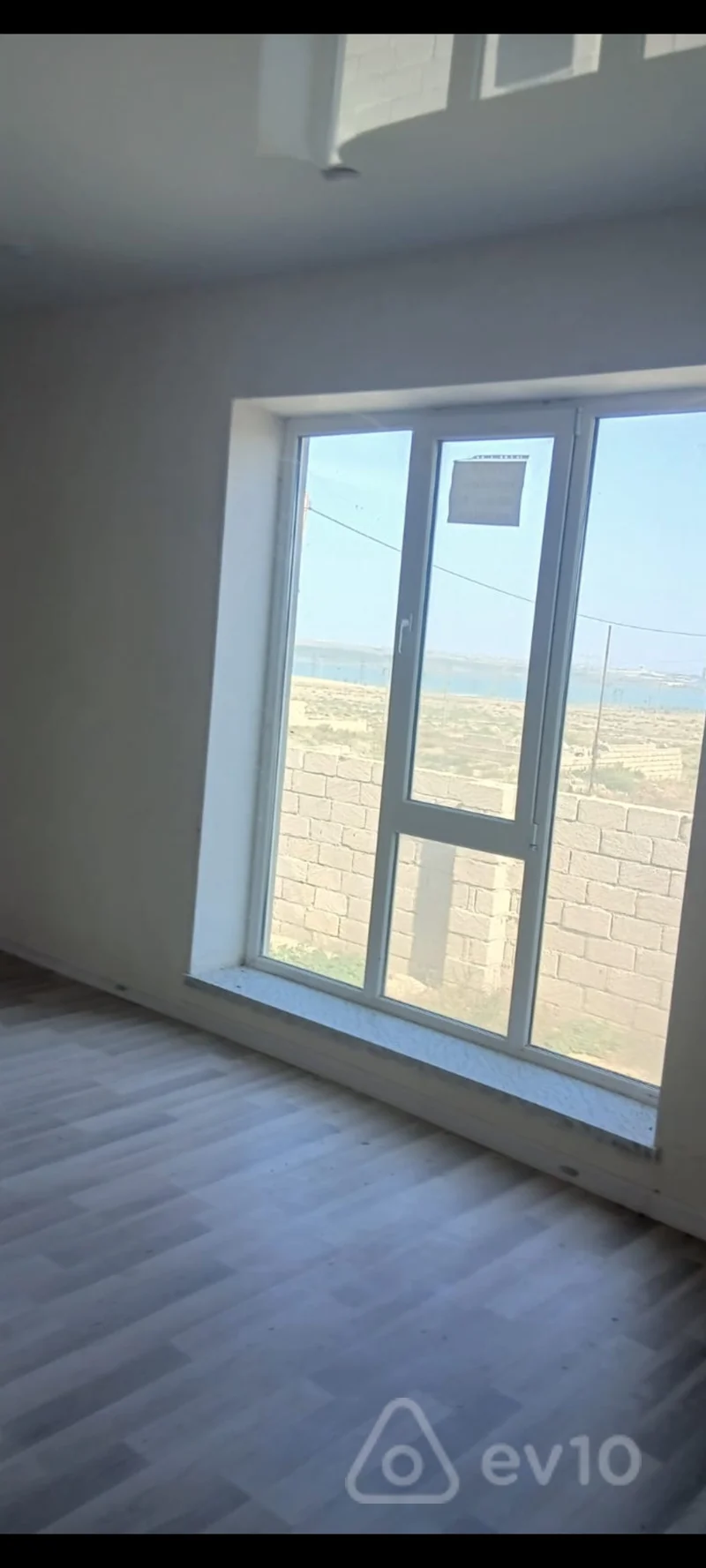 5 otaqlı həyət evi, 300 m², Bakı — Bakı