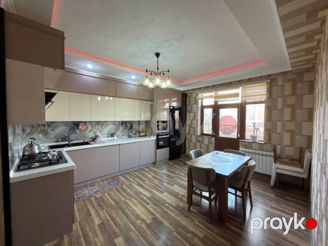 Satılır 3 otaqlı yeni tikili 140 m² — Mənzil, Bakı (2)