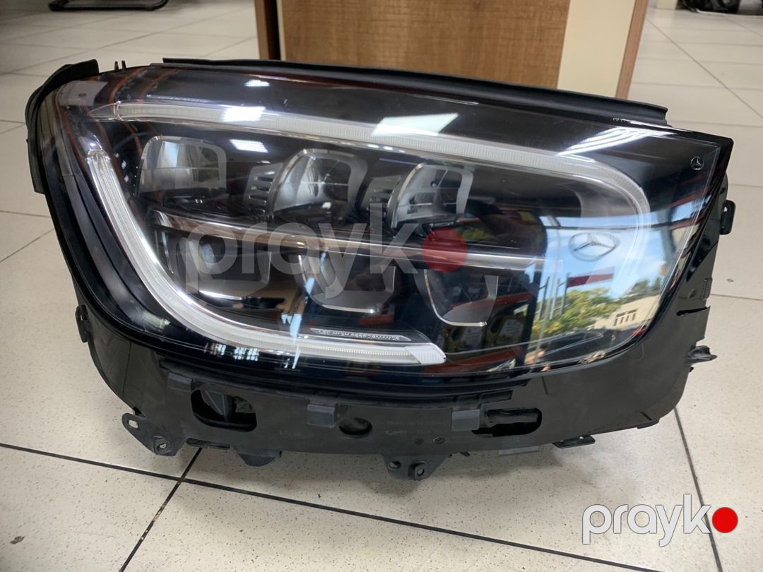 Mercedes W206 farası — Ehtiyat hissələri və aksesuarlar, Bakı (5)