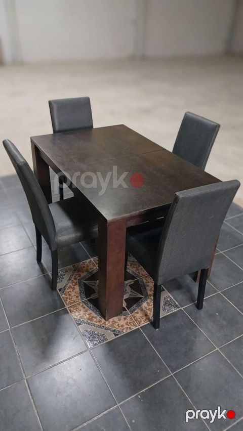 Qonaq otağı üçün, İşlənmiş, Kvadrat masa, 4 stul — Bakı