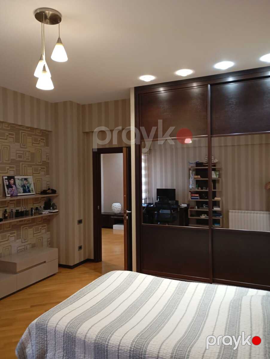 Satılır 4 otaqlı yeni tikili 200 m² — Mənzil, Bakı (5)