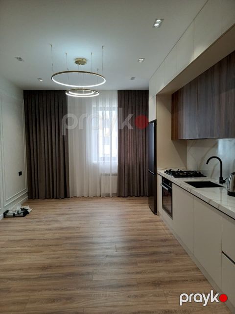 İcarəyə verilir 3 otaqlı yeni tikili 80 m² — Bakı