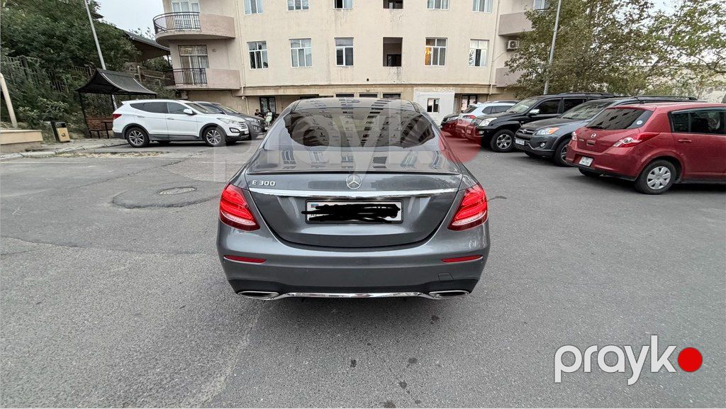 Mercedes E 300, 2.0 L, 2016 il, 190 000 km — Avtomobillər, Bakı (7)