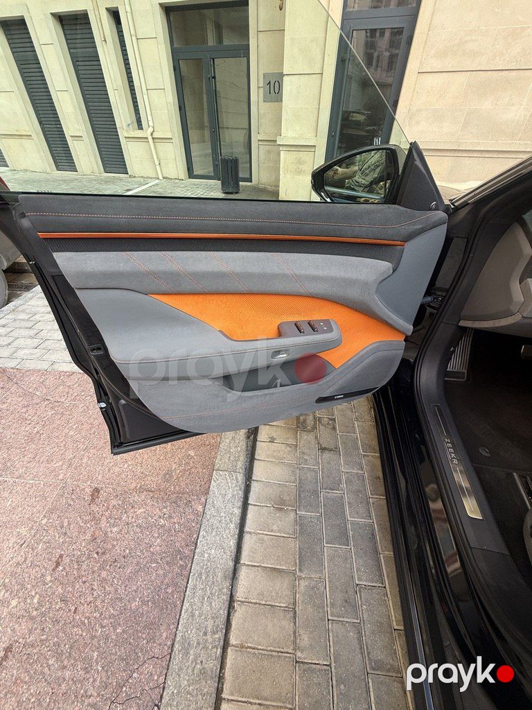 Zeekr 001, 100 kWh, 2024 il, 65 000 km — Avtomobillər, Bakı (12)