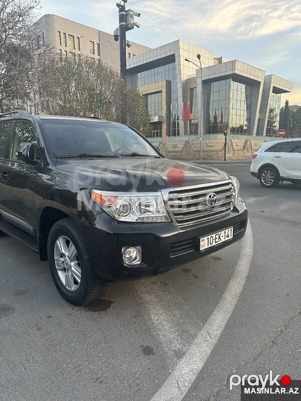 Toyota Land Cruiser, 2018 il — Minik avtomobili icarəsi, Bakı (2)