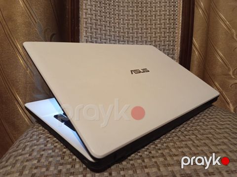 Yaxsi veziyetde ag reng asus noutbuk problemsiz isleyir windows 10 — Digah