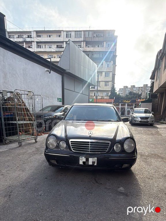 Mercedes E 320, 3.2 L, 2001 il, 250 000 km — Avtomobillər, Bakı (5)