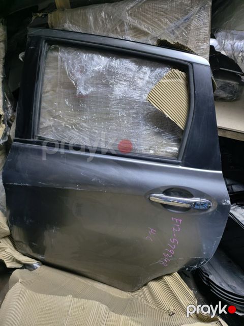 Nissan Note qapısı — Bakı