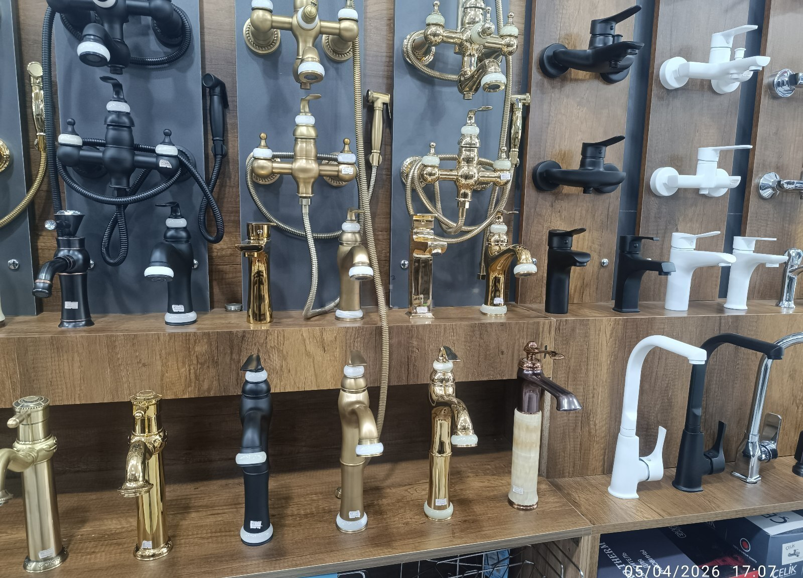 Duş kranı, Gümüşü rəng — Bakı
