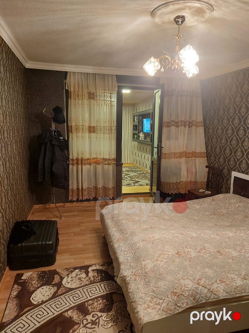 3 otaqlı mənzil – tam mebellidir - Plan: geniş dəhliz, qonaq otağı — Mənzil, Gəncə (9)