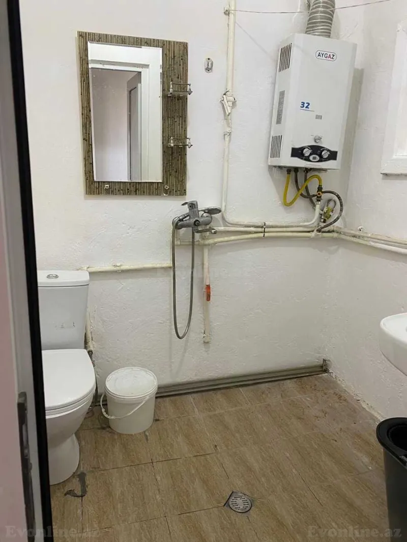 Satılır 1 otaqlı Mənzil Köhnə tikili 40 m² Bakı, Yasamal r., İnşaatçılar m., Yasamal — Mənzil, Bakı (4)