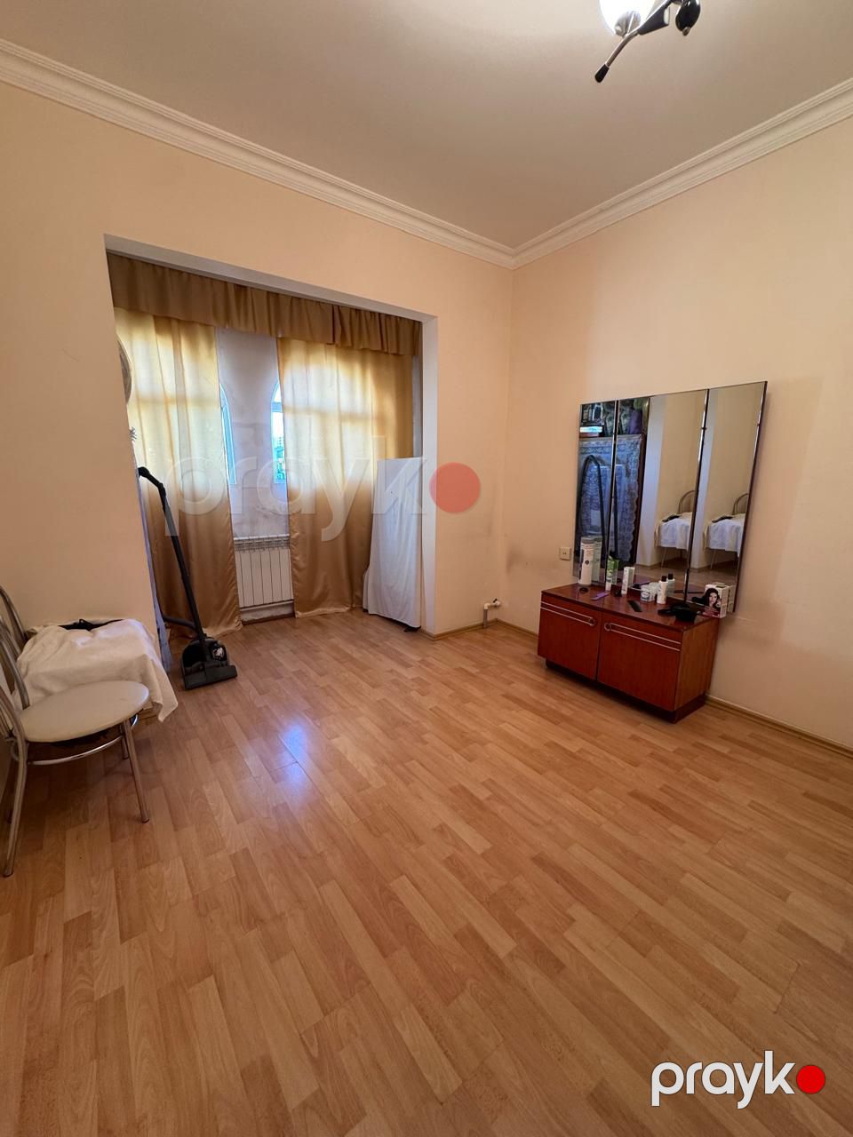 Satış: 4 otaqlı Köhnə tikili, 110 m², Yasamal rayonu — Mənzil, Bakı (10)