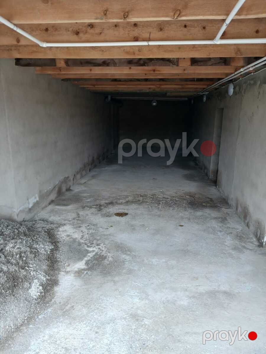 Həyət evi, Bəşir Səfəroğlu küç — Ev, villa, Bakı (12)