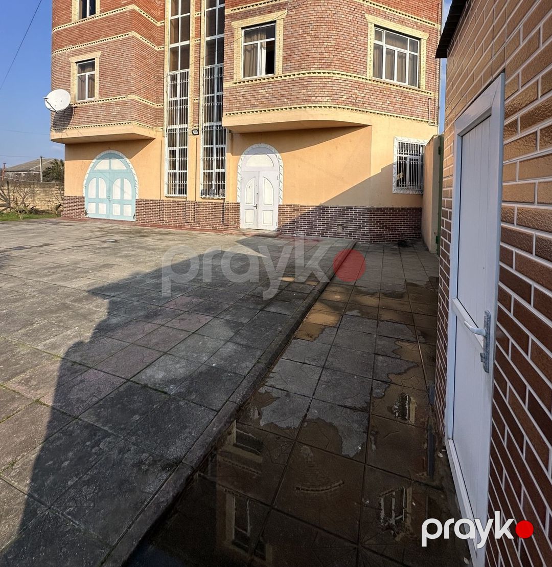 Satılır 12 otaqlı həyət evi/bağ evi 300 m² — Ev, villa, Masallı (2)
