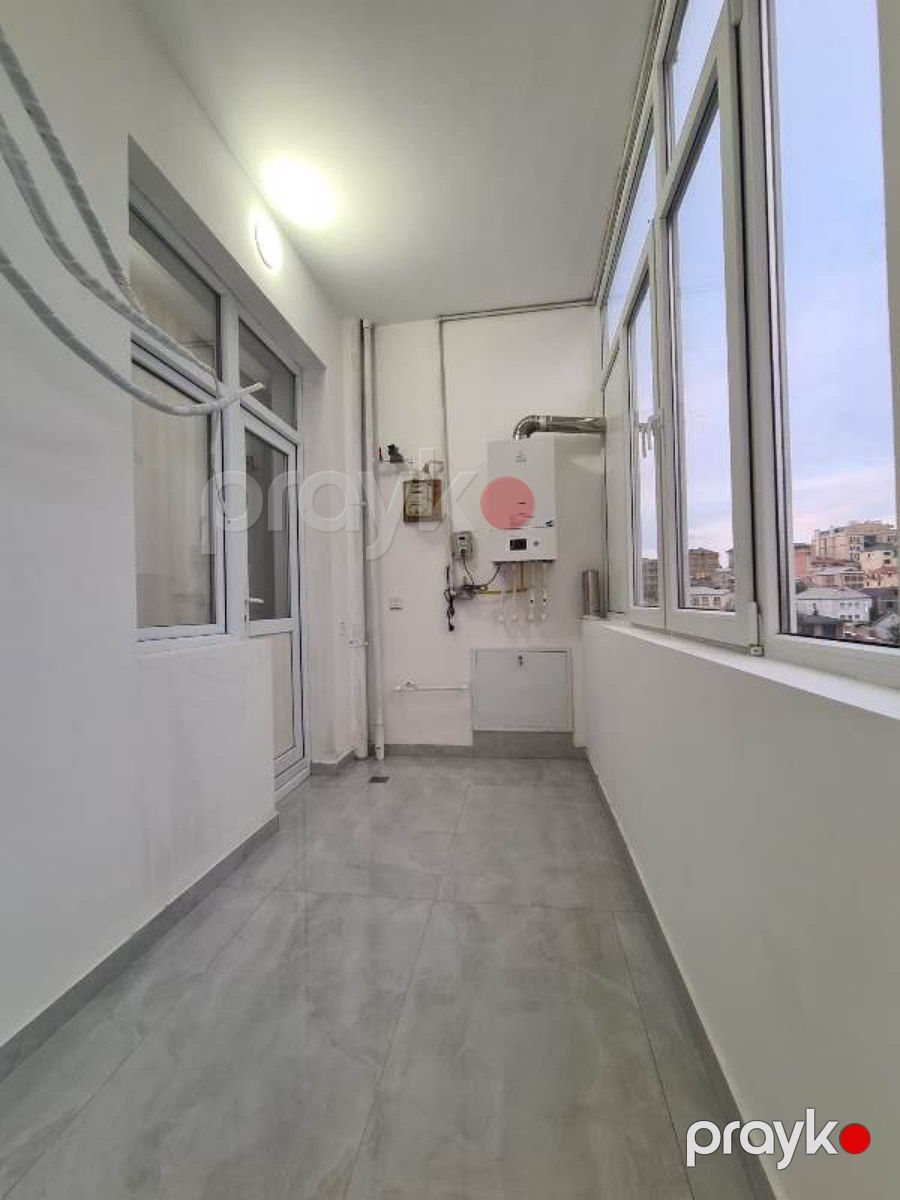 2-otaqlı mənzil, Parlament pr., 48 m² — Mənzil, Bakı (5)