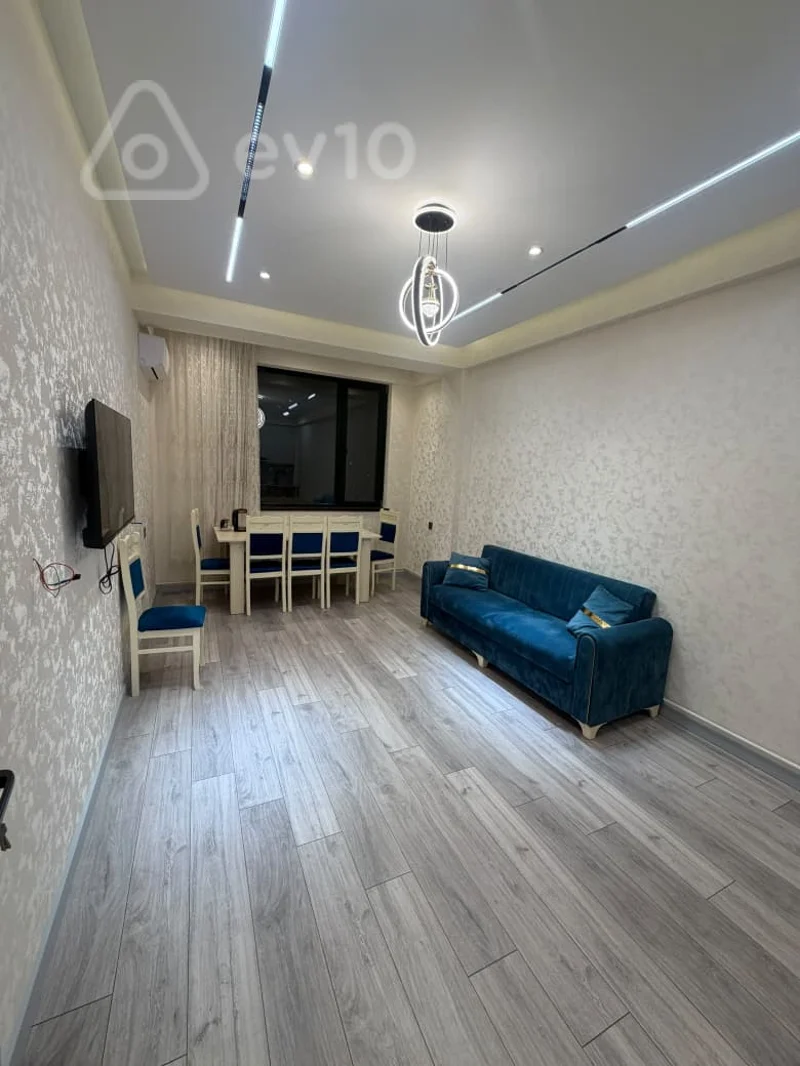 2 otaqlı mənzil, 60 m², Müzəffər Həsənov küçəsi — kirayə — Ümid bəy