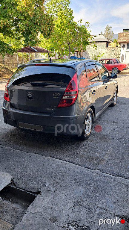 Hyundai i30, 1.6 L, 2010 il, 322 000 km — Avtomobillər, Şəki (8)