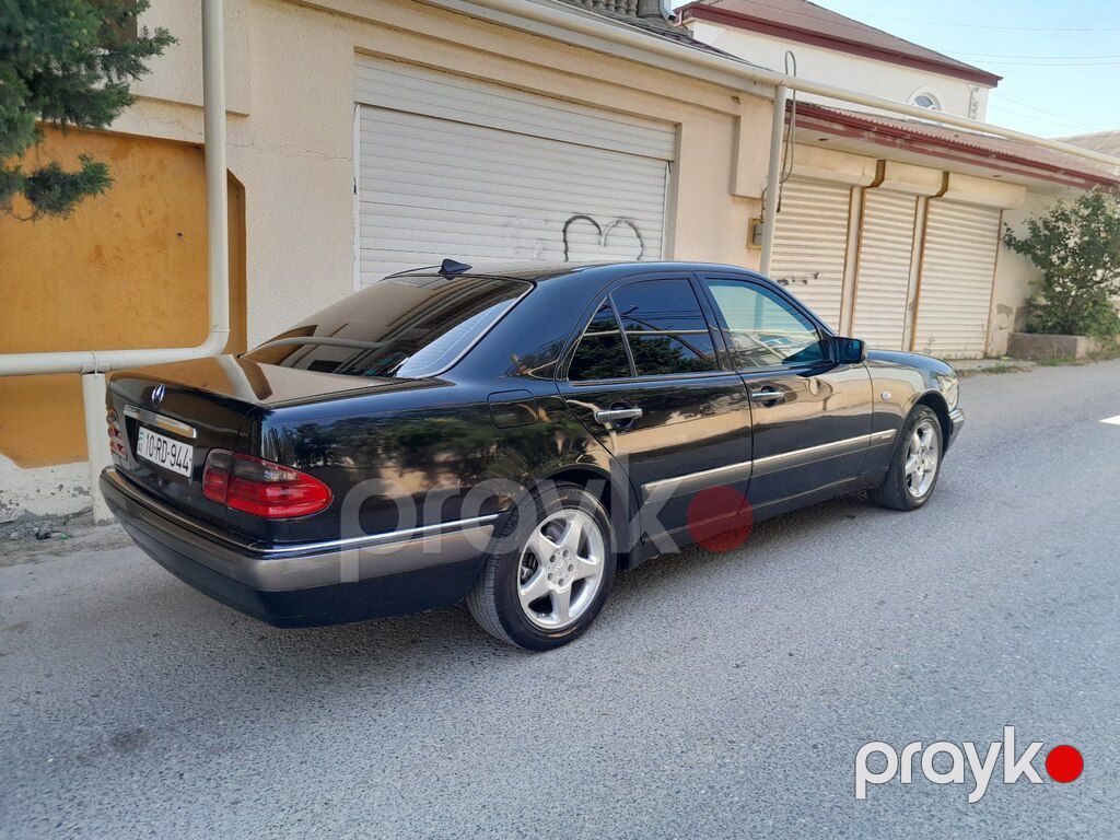 Mercedes E 300, 3.0 L, 1998 il, 300 000 km — Avtomobillər, Bakı (5)