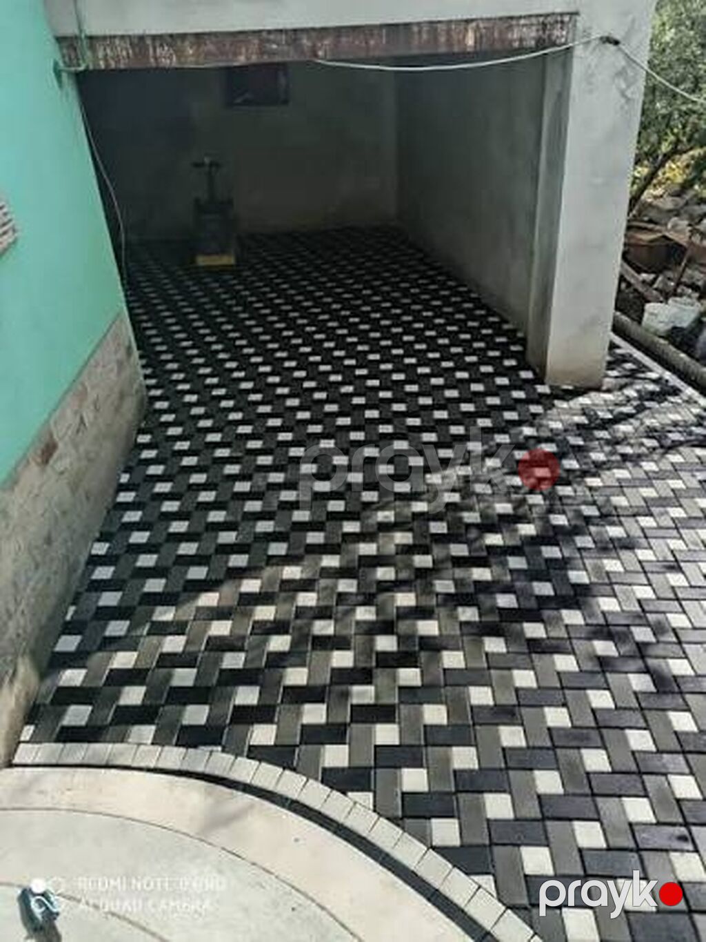 Xidmət: Kafel-metlax və daş-döşəmə işləri Təsvir: - Hamam, sanitar — Plitə işləri, Bakı (5)